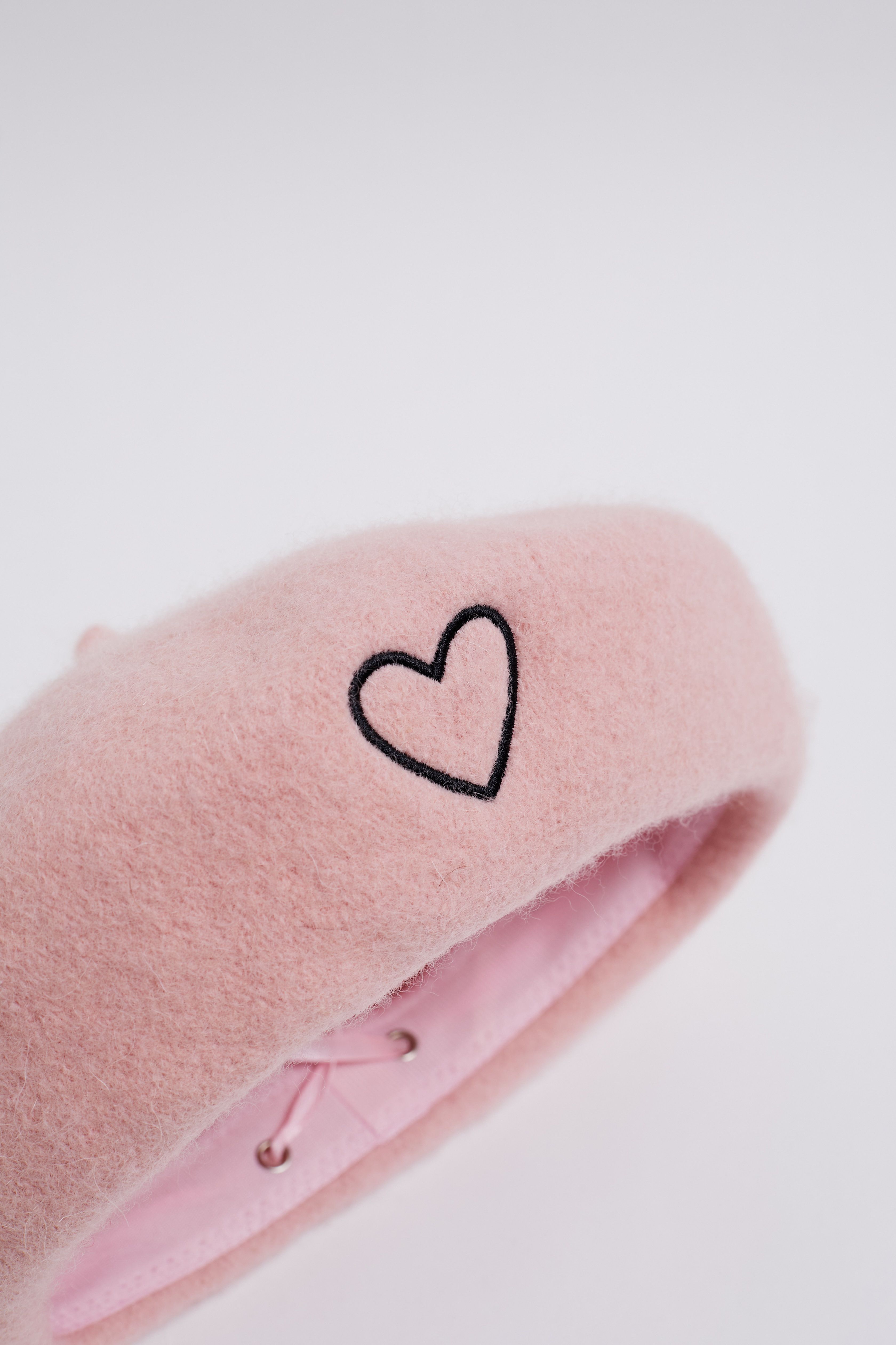 Embroidered Heart Wool-Blend Beret in Pink