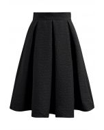 Hearts Fantasy Jacquard Pleated Midi Skirt in Black